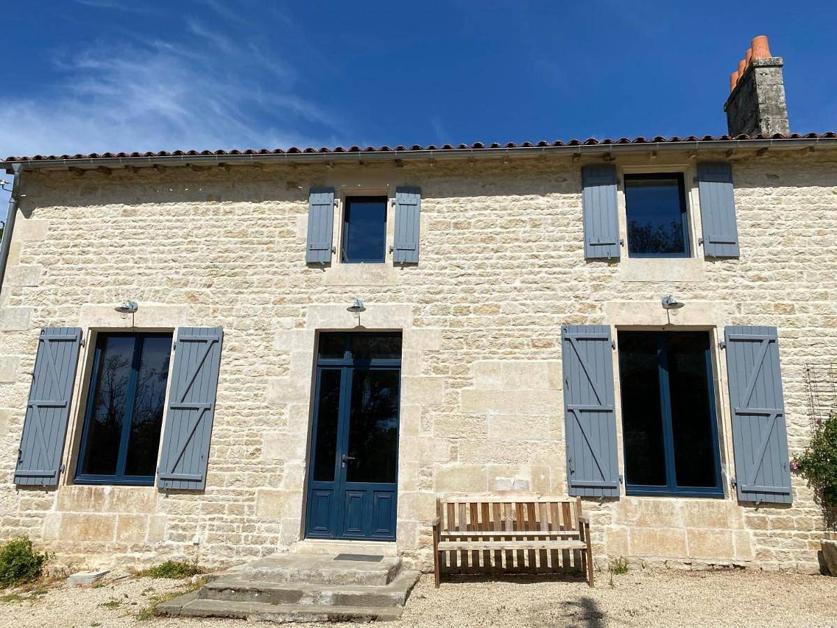 Château des Loups - Les Pommiers in Échiré, Région de Niort