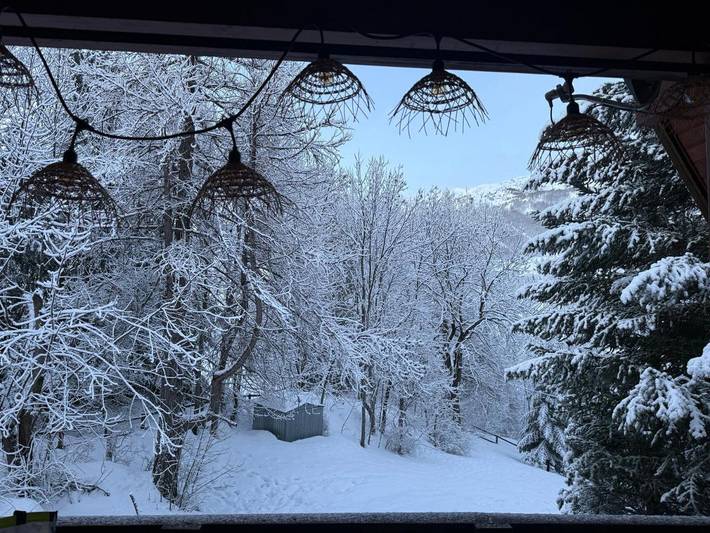 Chalet pour 5 personnes, avec vue et jardin à Allos - 2