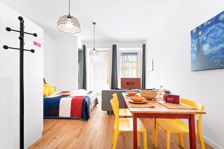 Estudio entero, GuestReady - Casa tranquila con patio privado in Cedofeita, Cedofeita, Santo Ildefonso, Sé, Miragaia, São Nicolau e Vitória