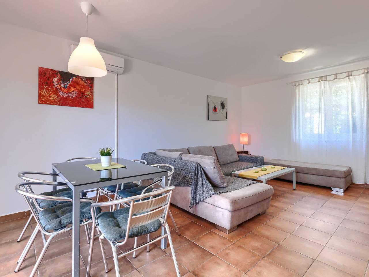 Ferienhaus für 6 Personen mit Terrasse in Premantura, Südküste Istrien