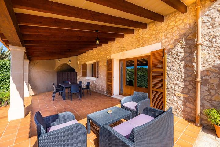 Ferienhaus "Cas Batlet Antonia" mit Pool, Terrasse, Blick auf das Meer und die Berge in s'Horta, Felanitx