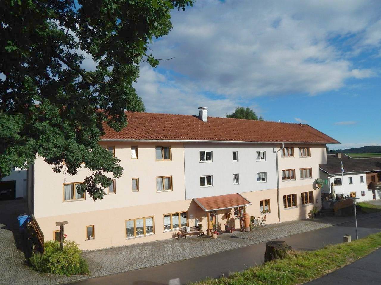 Ganze Wohnung, Apartment with Balcony in Drachselsried, Ostbayern