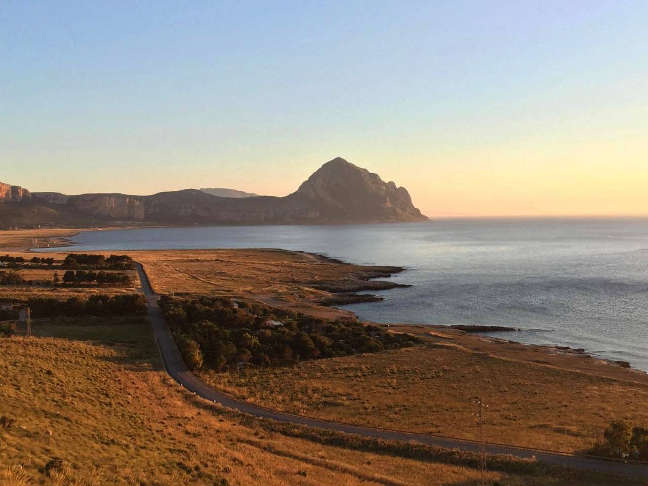 Villa Anna Silvia Makari fiction rai 1 Casa Saverio La Manna in Macari, San Vito Lo Capo