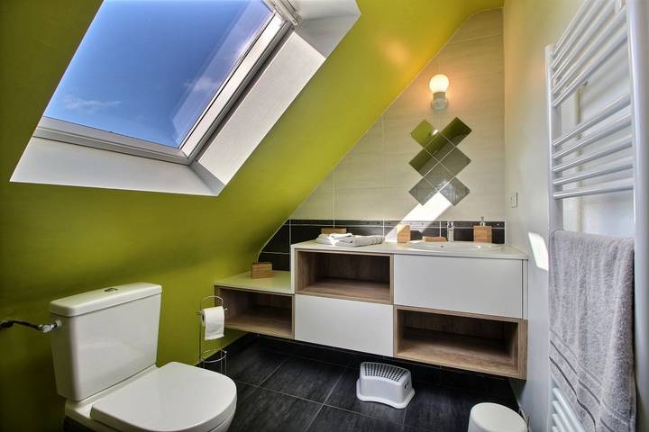 Gîte pour 4 personnes, avec terrasse et jardin à Plestin-les-Grèves - 4