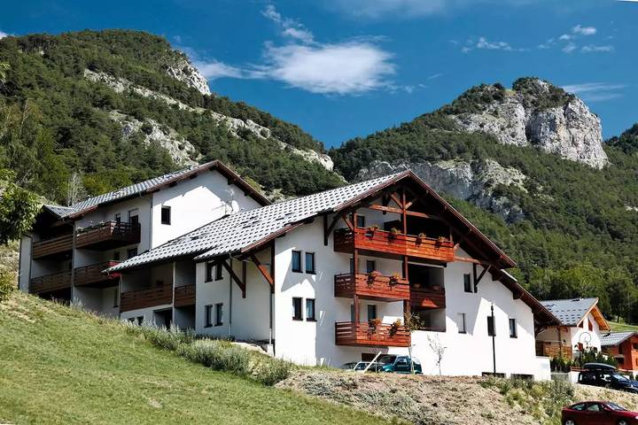 Gîte pour 4 personnes, avec Balcon et Sauna à Avrieux