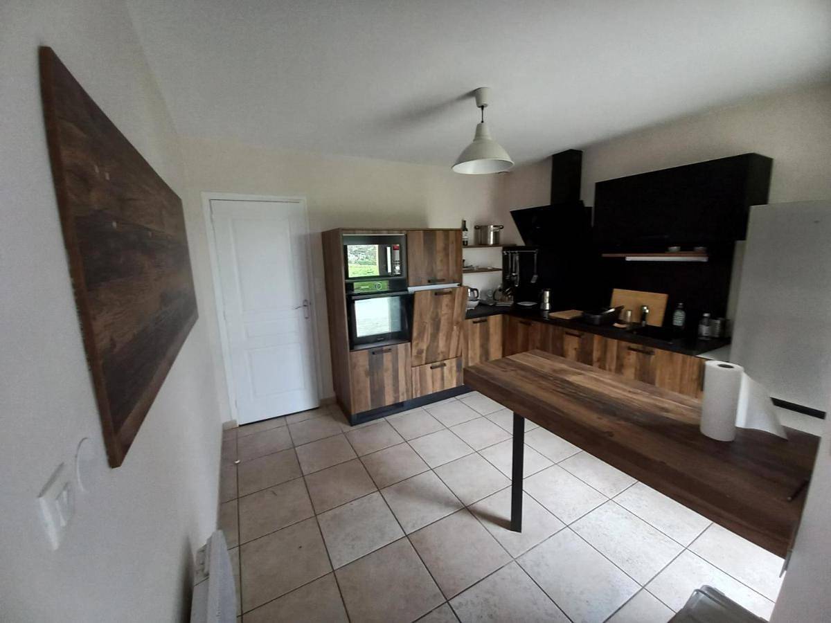 Four-Bedroom House in Roscanvel, Iroise