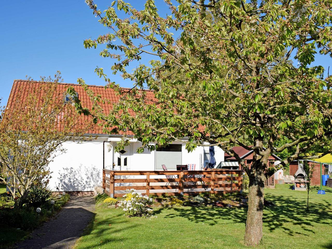 Ganze Ferienwohnung, Ferienhaus an der Granitz in Serams, Zirkow