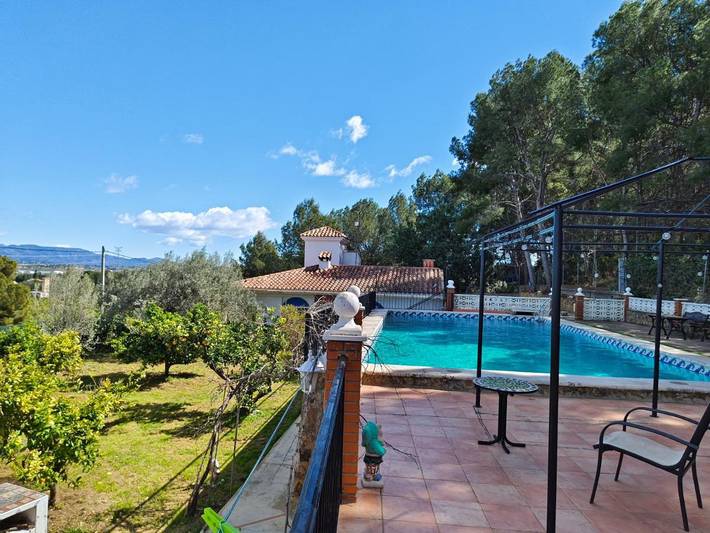 Gîte pour 2 personnes, avec jardin ainsi que vue et piscine à Llíria - 2