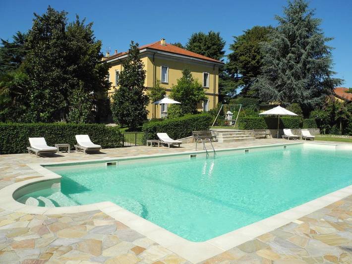 Bed and breakfast per 8 persone, con piscina e terrazza nonché giardino, con animali domestici - 1