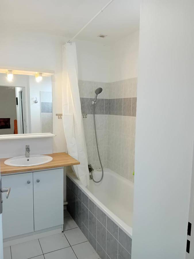 Chambre d’hôte pour 2 personnes, avec Vue dans Boulazac Isle Manoire - 4