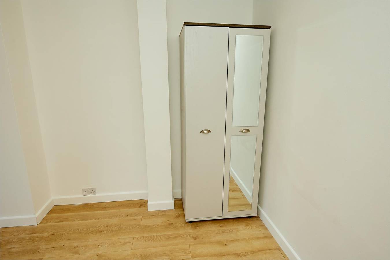 Charming 5-Bedroom House in the Heart of Bexley in Bexley, London