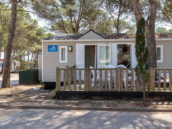Camping Castell Montgri - Mobilhome 4 personas - Mobil-home | Clásico | 2 Dormitorios | 4 Pers. | Terraza individual | Aire acondicionado. in Estartit, Costa Brava