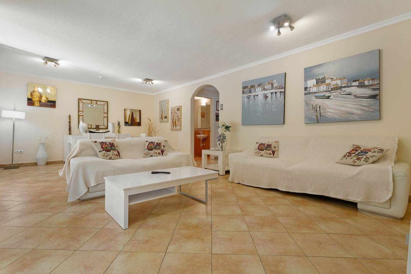 Vacation Villa 'Private Pool Los Cristianos' with Mountain View, Wi-Fi & Air Conditioning in Los Cristianos, Arona