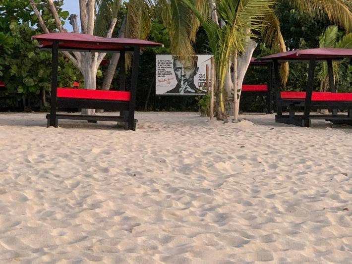 Gîte pour 4 personnes, avec vue ainsi que jardin et terrasse dans Friars Bay Saint Martin - 2