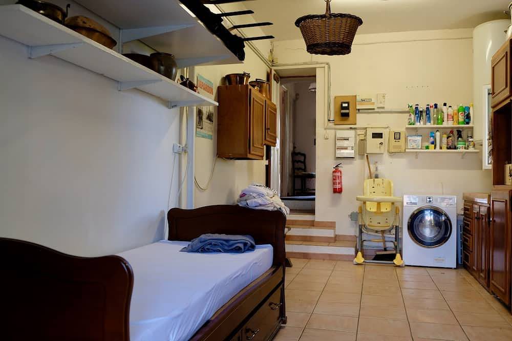Villa avec piscine pour 8 à 10 proche de la mer in Le Beausset, Côte méditerranéenne (France)