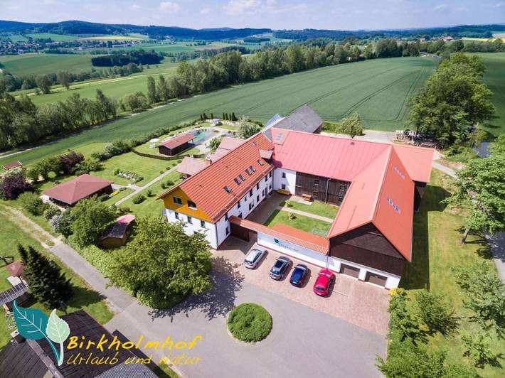 Ferienhaus für 7 Personen, mit Balkon und Whirlpool sowie Terrasse und Garten in Bärnau