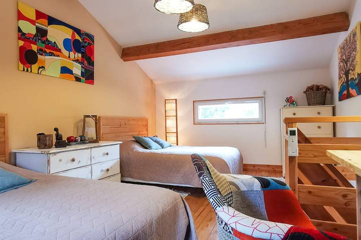 Gîte pour 4 personnes, avec jacuzzi ainsi que balcon et jardin à Montdurausse - 3