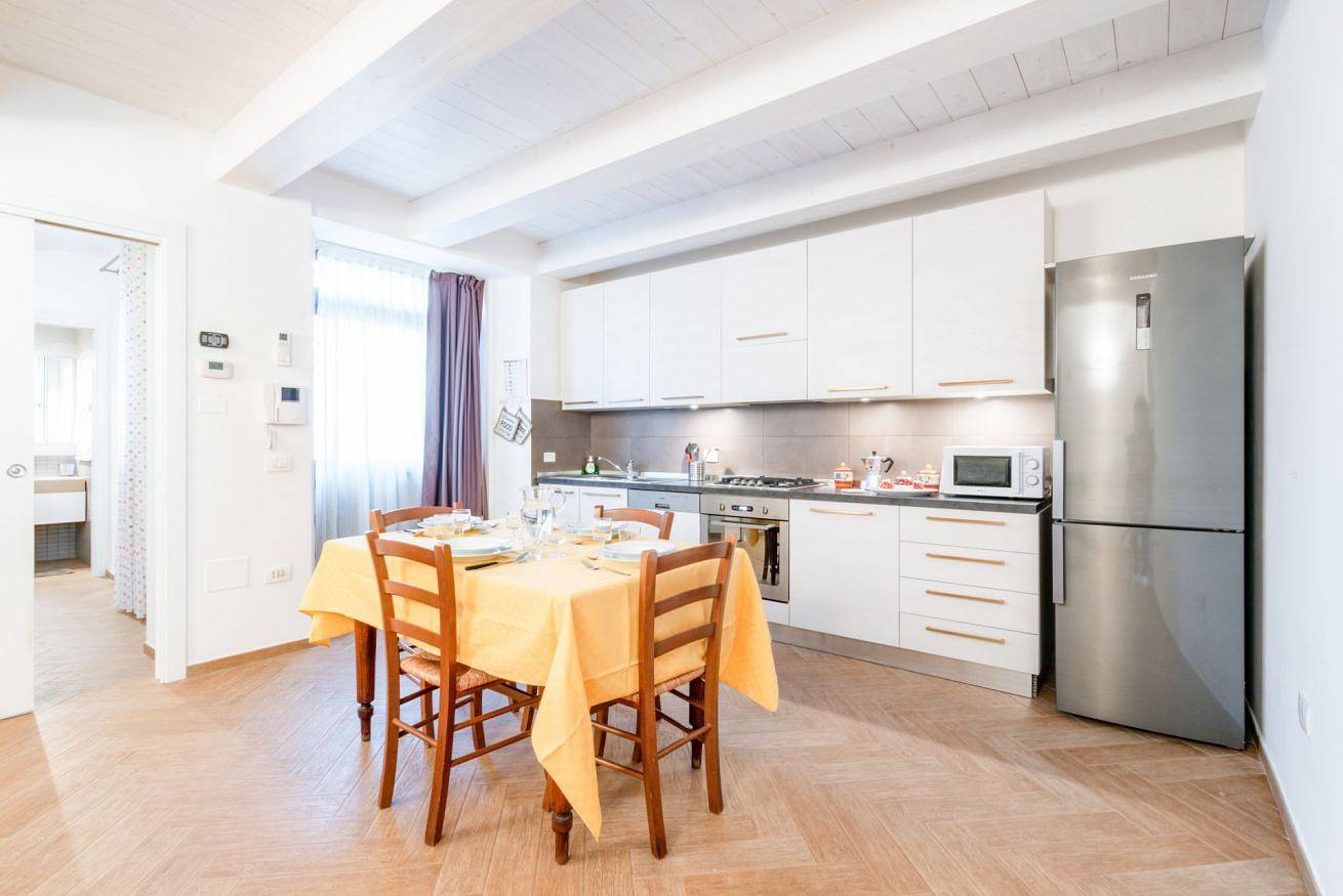 Appartement entier, La Marina Apt 300m from the sea! Patio & Parking in Fano, Fano (Commune)