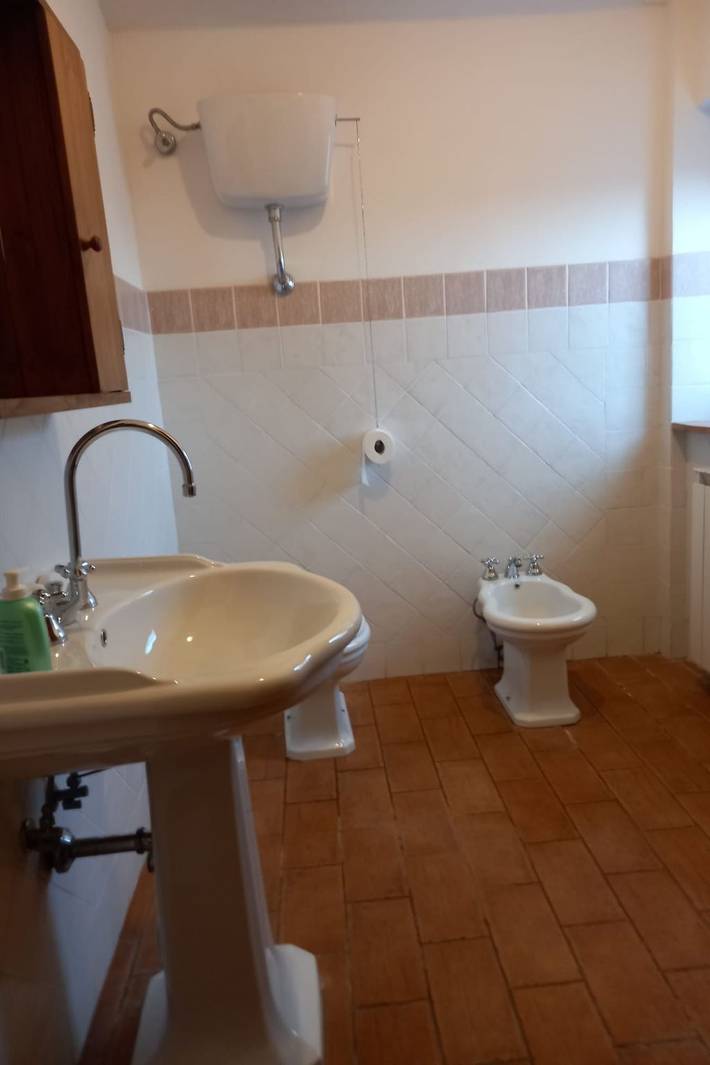 Ganze Wohnung, Arcus - Vier-Zimmer-Wohnung Ginestra in Acquasparta, Perugia Provinz