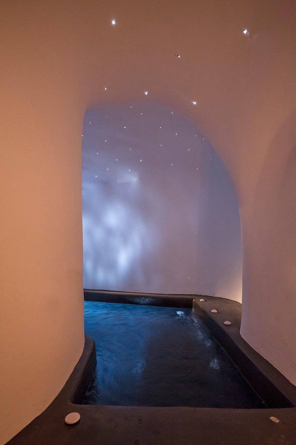 Luxury Santorini Villa | Villa Aqua Dream | 1 Bedroom | Indoor Plunge Pool in Oia, Santoryn
