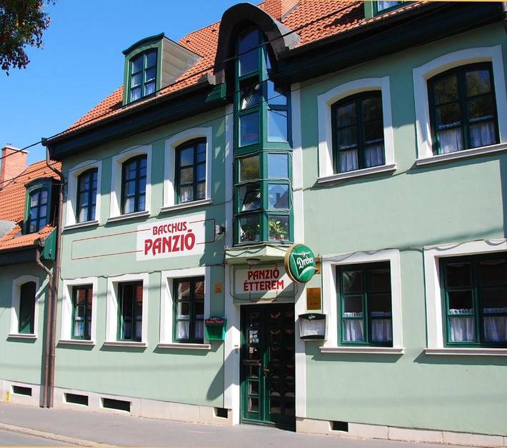 Hotel dla 2 osób, z ogród i sauna oraz widok, zwierzęta dozwolone w Eger