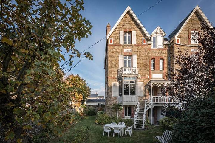 Maison de vacances pour 10 personnes, avec jardin et balcon à Saint-Lunaire