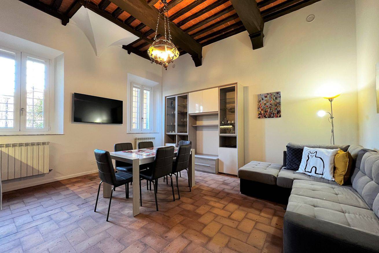 Appartement entier, Appartement de vacances pour 2 personnes in Sienne, Province de Sienne