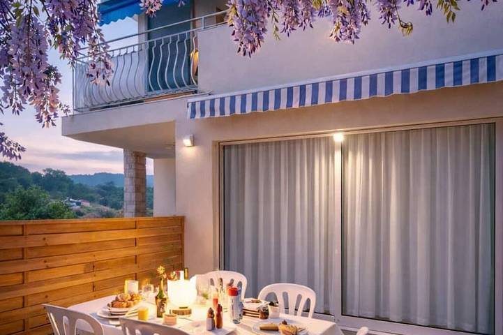 Appartement de vacances pour 4 personnes, avec terrasse, animaux acceptés - 1