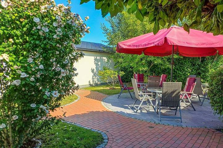 Ferienwohnung für 6 Personen, mit Garten - 1