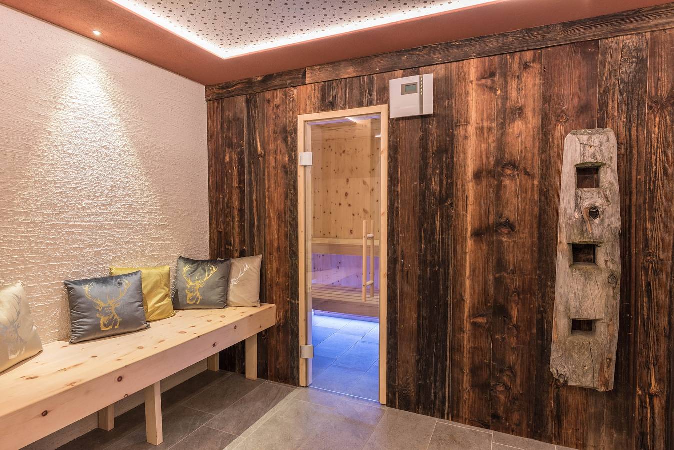 Apartamento entero, Moderno apartamento "Reider" con vistas a la montaña, Wi-Fi y balcón in Sarentino, Alpes de Sarntal
