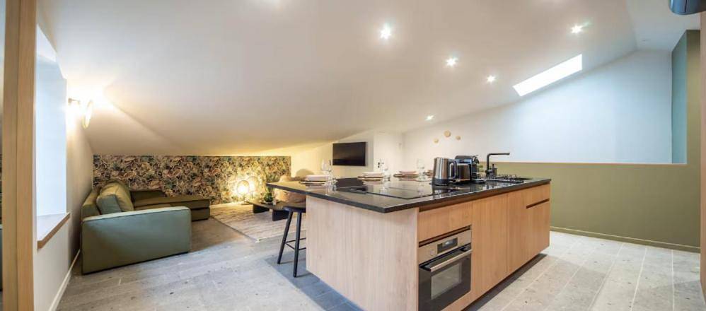 Gîte pour 4 personnes dans Église Abbatiale Saint Philibert de Tournus - 2