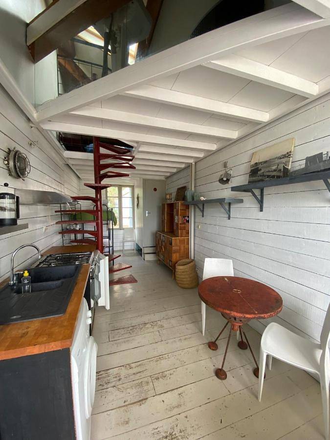 Gîte pour 4 personnes, avec vue et terrasse, animaux acceptés dans Plage La Franqui - 2