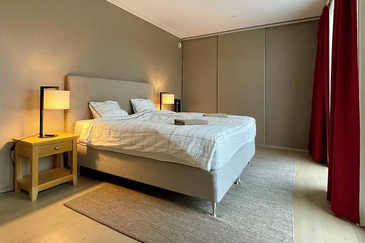 Ganze Wohnung, 3-Zimmer Penthouse im reizvollen Oslo, große private Terrasse, fantastische Aussicht in Gamle Oslo, Oslo