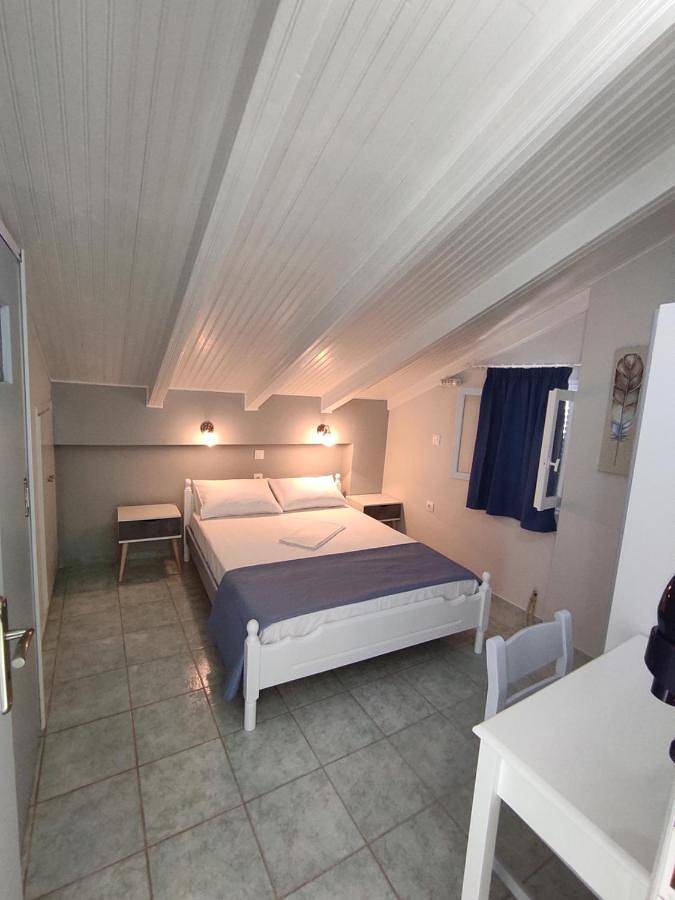 Maison d’hôte pour 2 personnes, avec balcon et vue, animaux acceptés à Céphalonie