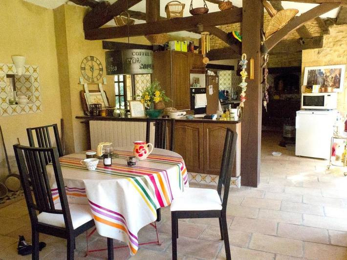 Location de vacances pour 10 personnes, avec piscine et jardin, animaux acceptés à Marquay - 2