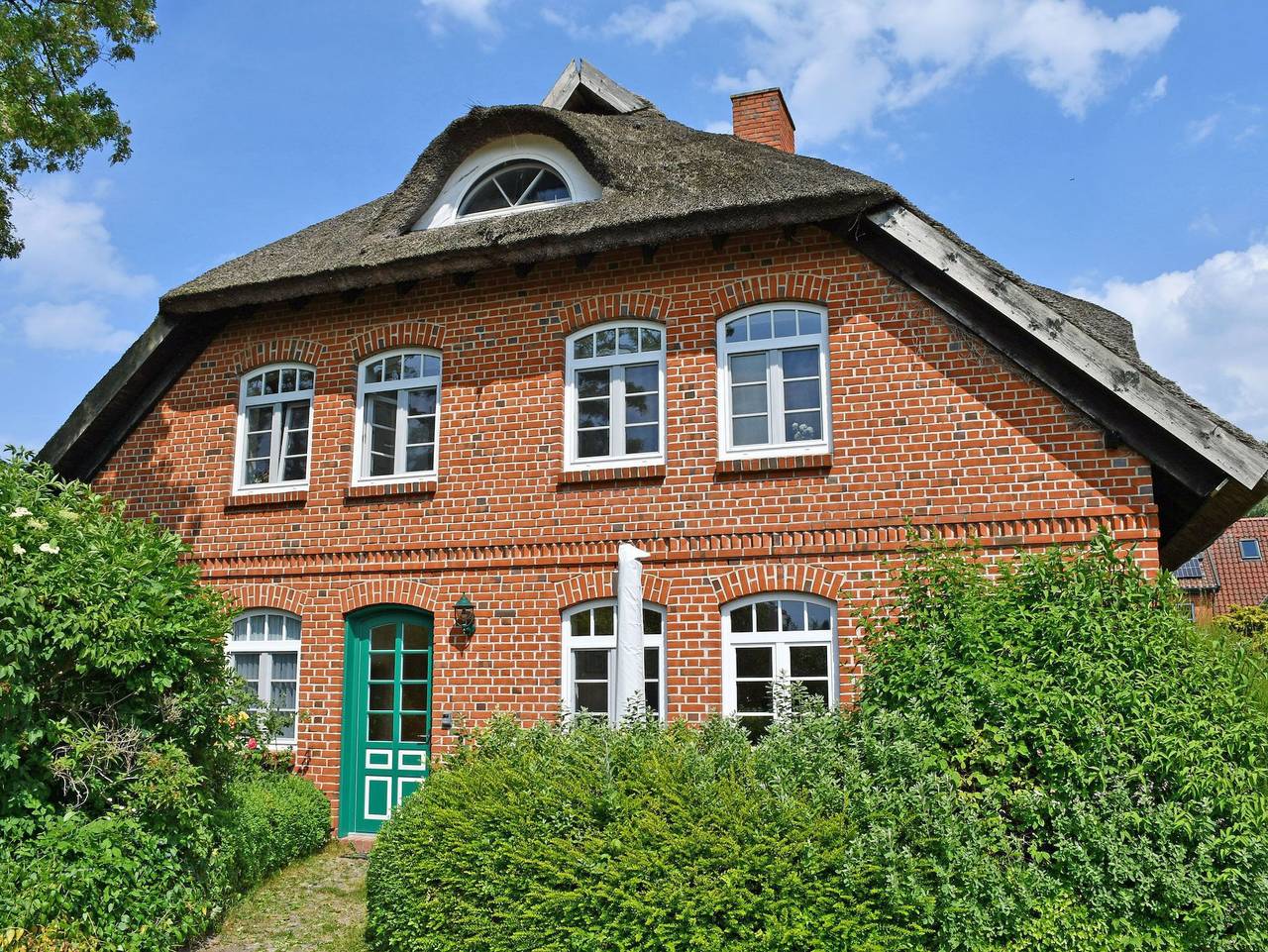 Ganze Ferienwohnung, Ferienwohnungen im Landhaus am Deich mit großem Garten in Middelhagen, Mönchgut