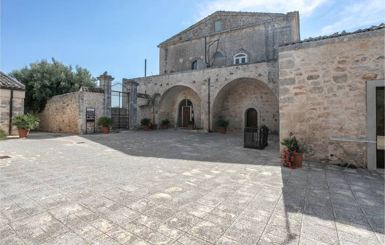Vacation rental for 4 people, with terrace in Ragusa