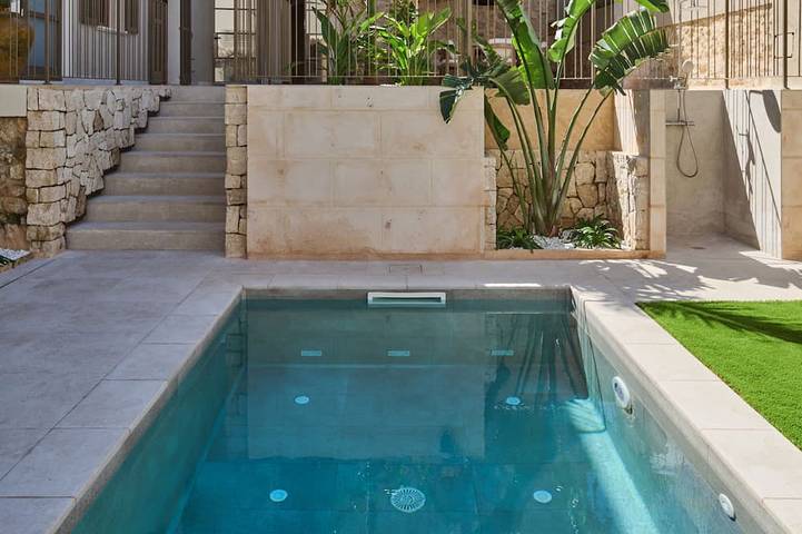 Villa for 8 people, with garden - 1