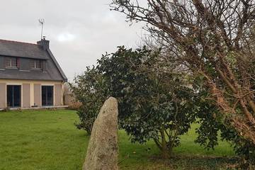 Gîte pour 5 personnes, avec jacuzzi à Rospez
