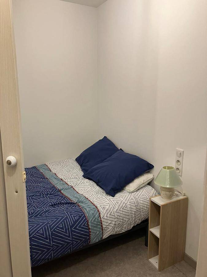Appartement entier, One-Bedroom Apartment in Lacaune, Région de Lacaune