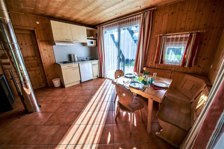 Ferienhaus für 3 Personen, mit Terrasse und Pool sowie Sauna in Sankt Georgen am Kreischberg