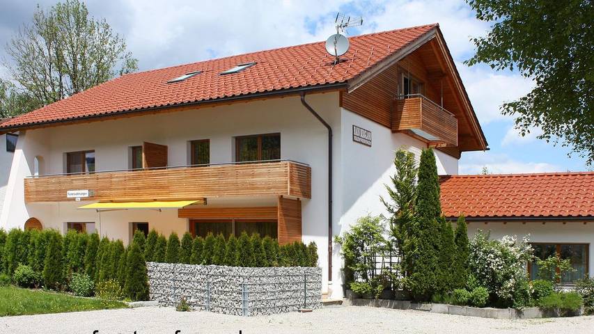 Ferienwohnung für 2 Personen, mit Balkon in Pfronten