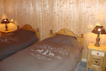Chalet pour 5 Personnes dans Verrières-de-Joux, Jura Francais, Photo 2