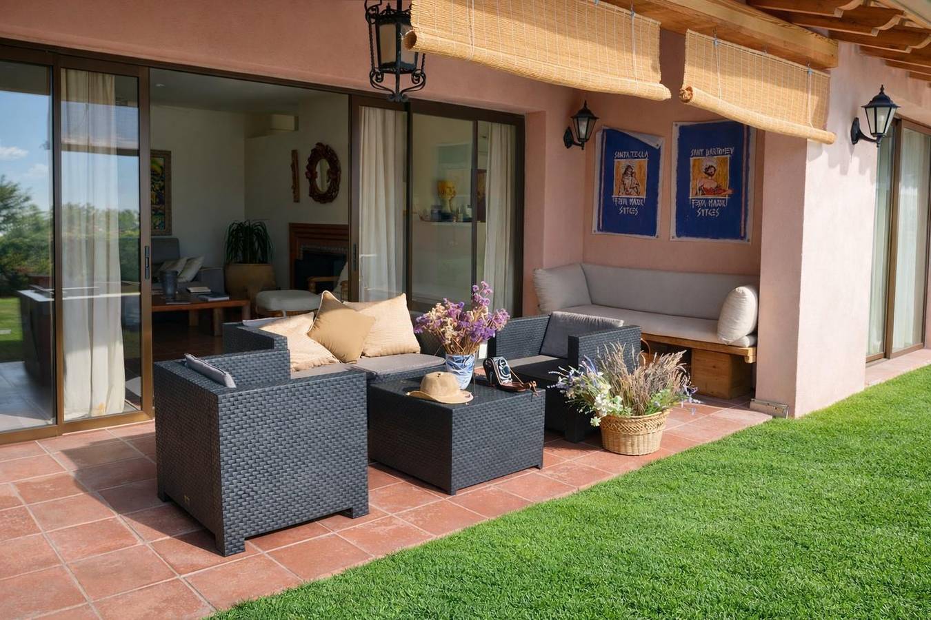 Villa Sitges Julia con estilo Americano Mejicano  muy cuidada Vista impresionante   Area muy tranquila in Sitges, Garraf