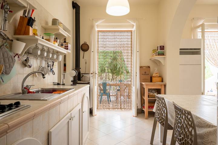 Location de vacances pour 6 personnes, avec Jardin à Carovigno - 4