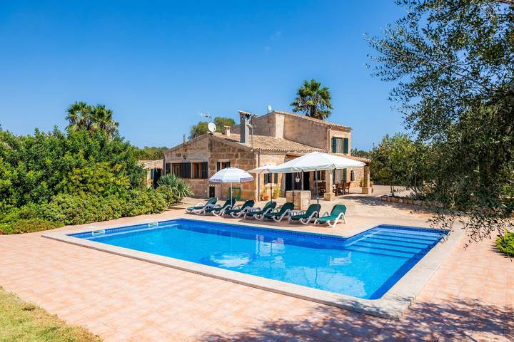 Maison de vacances pour 8 personnes, avec jardin, animaux acceptés à Santa Margalida
