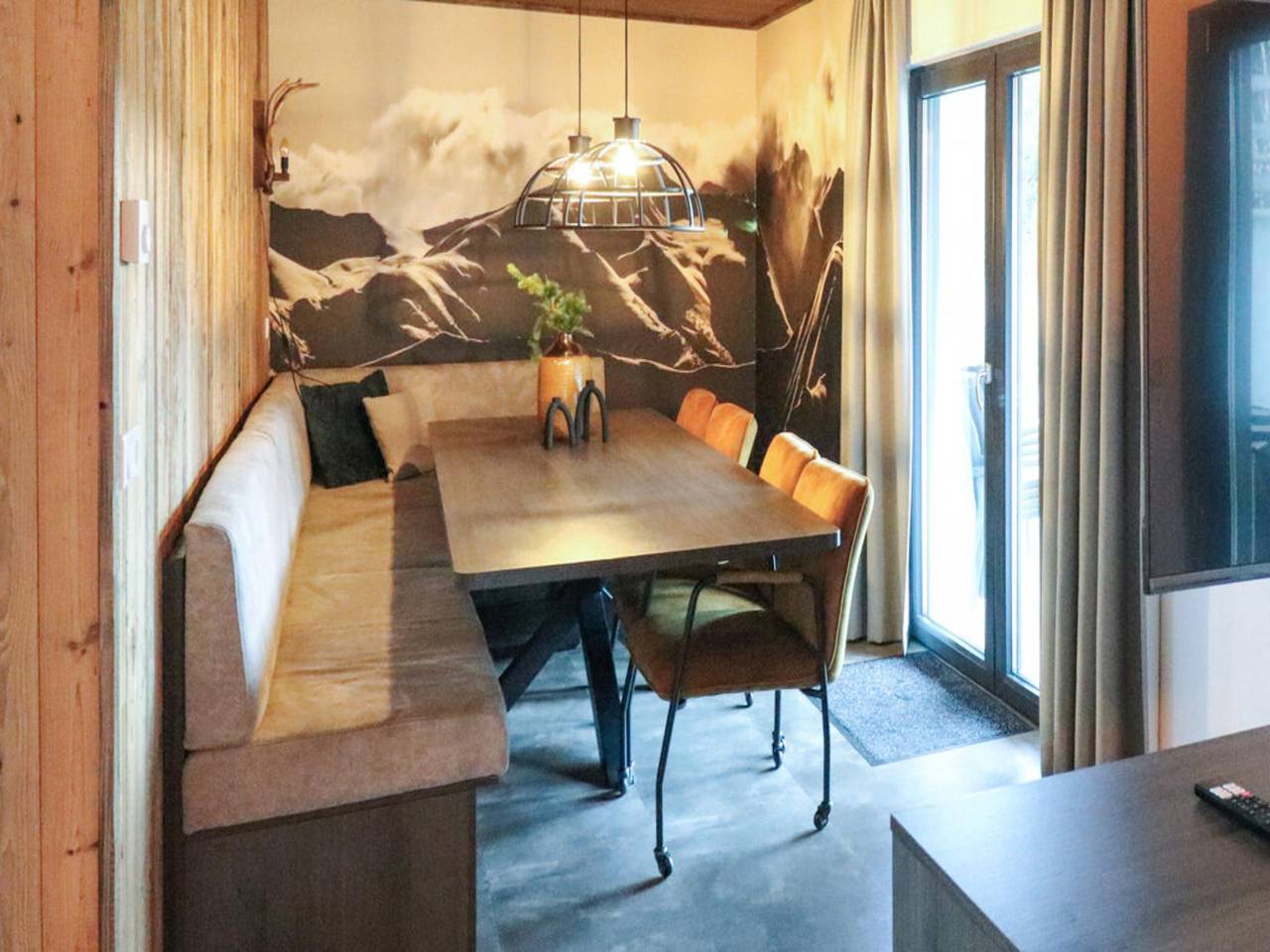 Premium Chalet an einem See mit alpinem Charme in Afritz am See, Villach-Land