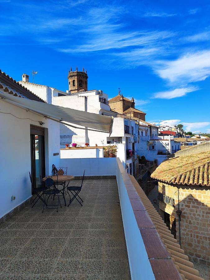 Casa rural para 4 personas, con terraza y vistas en Baños de la Encina
