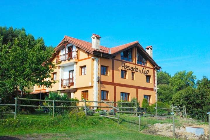 Casa rural para 3 personas, con Terraza y Jardín en Bareyo