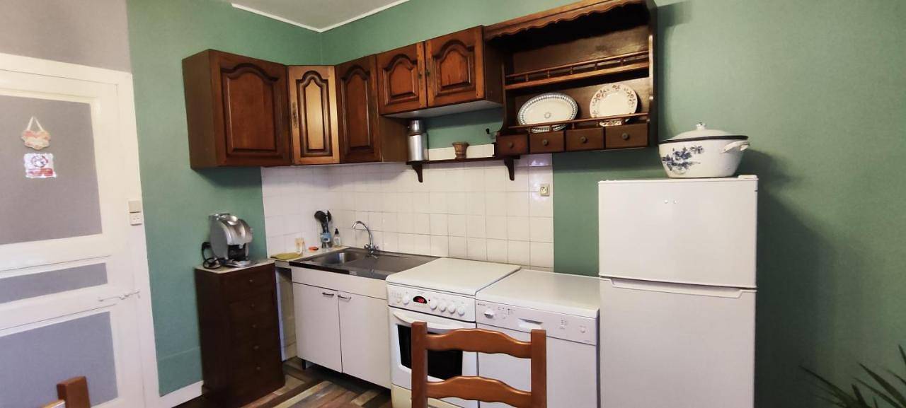 One-Bedroom House in Le Neufbourg, Région d'Avranches